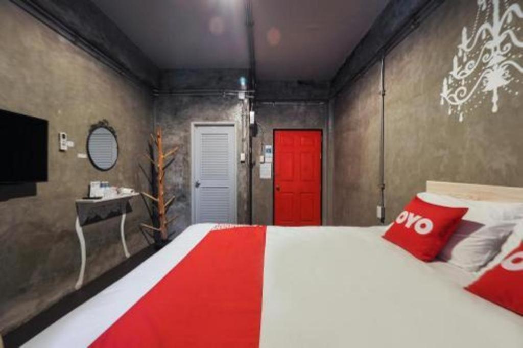 Vm1 Hostel Bangkok Exterior photo